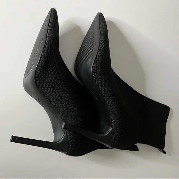 Zara Women’s Knitted Sock Bootie size 41